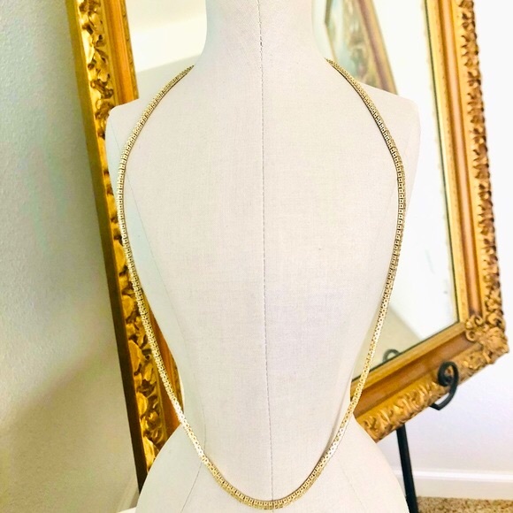 Vintage Rhinestone Necklace & Earrings - Picture 4 of 13